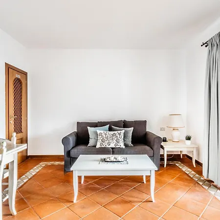 Porto Cervo-cala Del Faro Parking-sea-garden * Porto Cervo