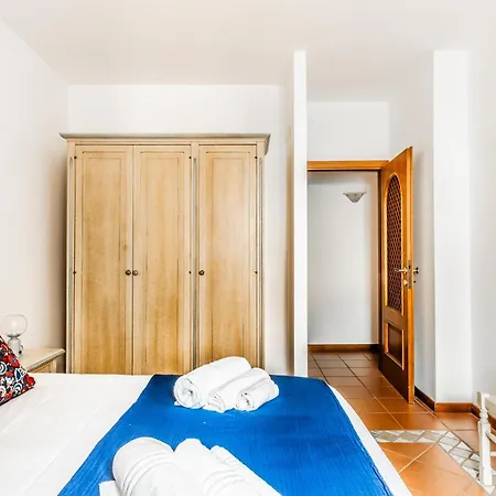 Porto Cervo-cala Del Faro Parking-sea-garden * Porto Cervo