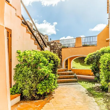 Porto Cervo-cala Del Faro Parking-sea-garden