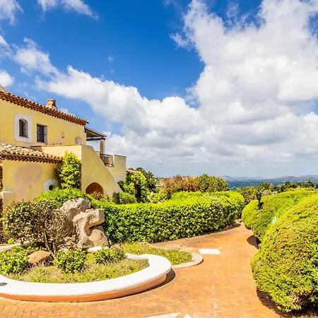 Porto Cervo-cala Del Faro Parking-sea-garden Porto Cervo