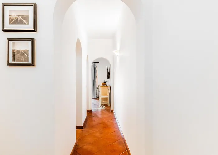 Porto Cervo-cala Del Faro Parking-sea-garden *