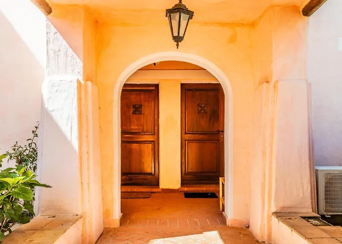 Porto Cervo-cala Del Faro Parking-sea-garden